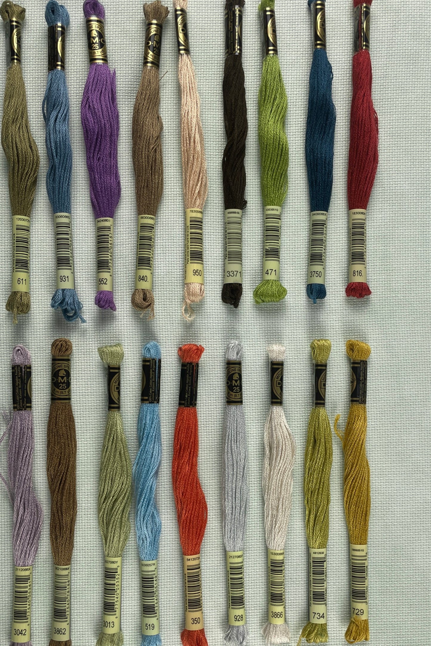18 Count Sage 18" x 21"